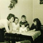 Mama met de kinderen
